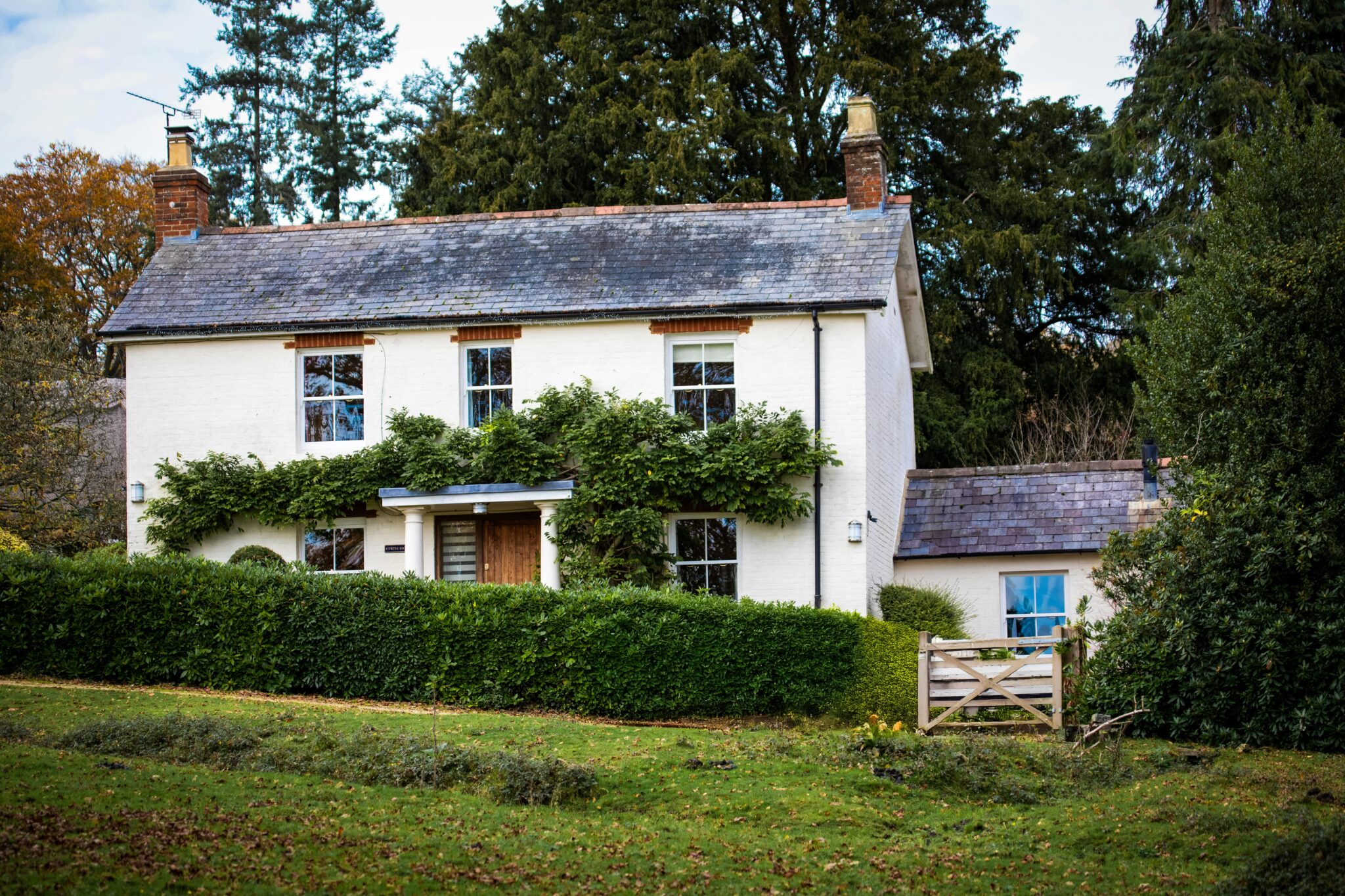 Country cottage image related to new changes to inheritance tax in the UK